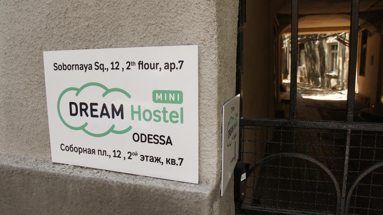 Dream Hostel Odessa Extérieur photo